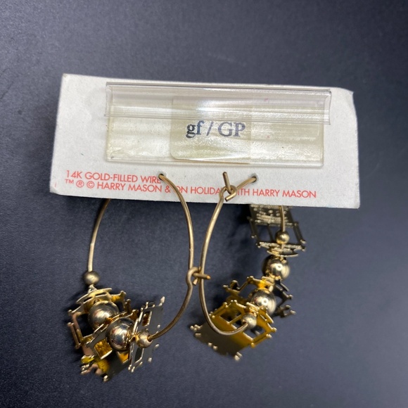 14K Gold Filled Wire Earrings San Franciso Cable Car HARRY MASON Holiday NEW - Picture 6 of 9